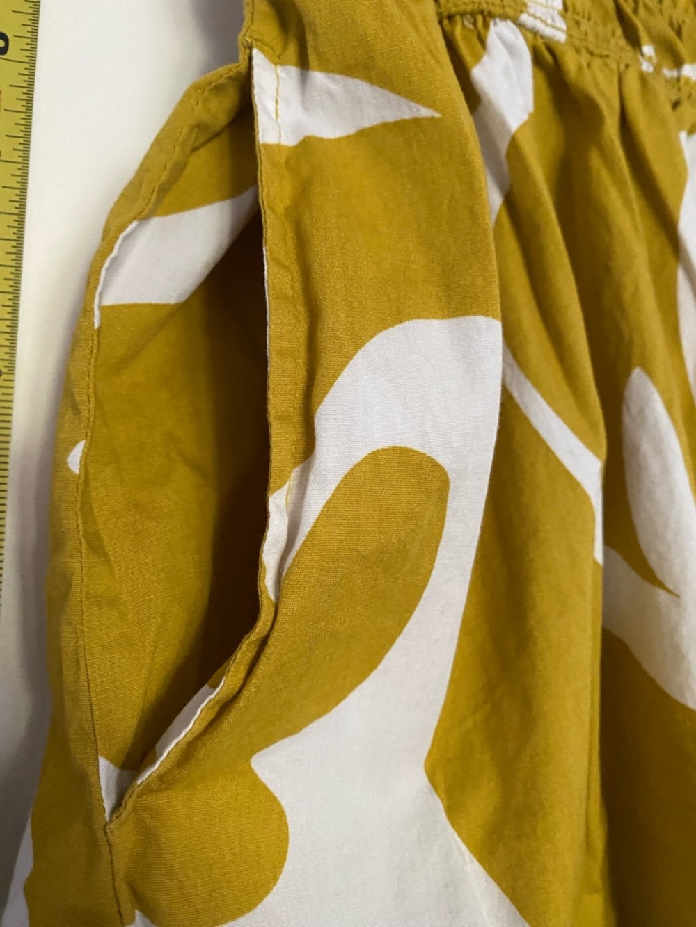 A new day skirt in yellow - Picture 2 of 4